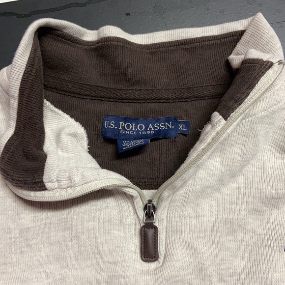Polo Sweater Zip up - Picture 9 of 11